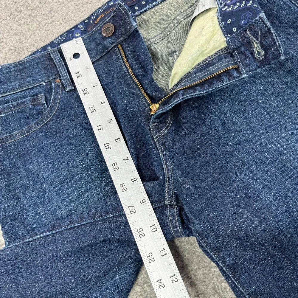 Levis 525 Perfect Waist Denim Bermuda Shorts Dark Wash Blue Womens Size 8